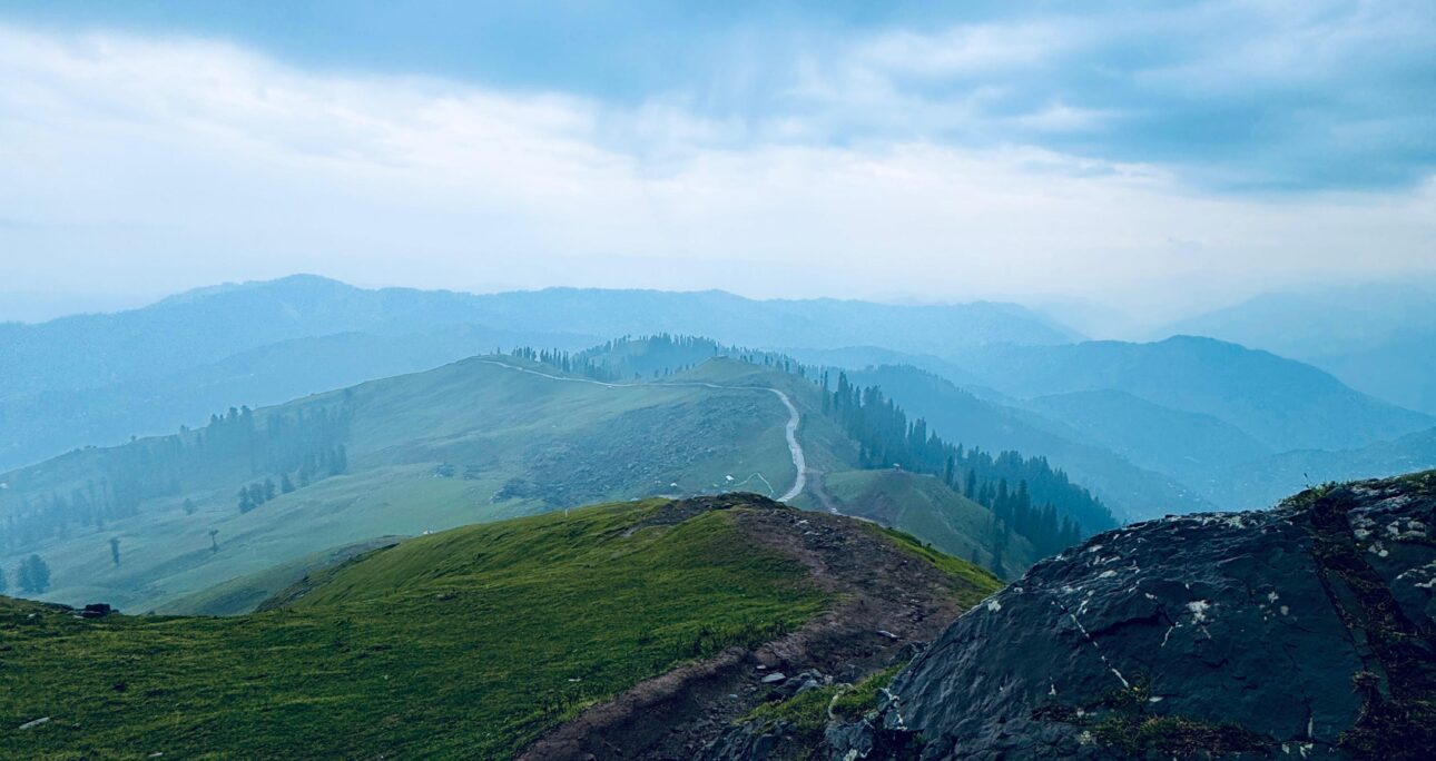 The Digital Nomad on Two Wheels: How I Plan & Share My Pakistan Motorcycle Adventures Online