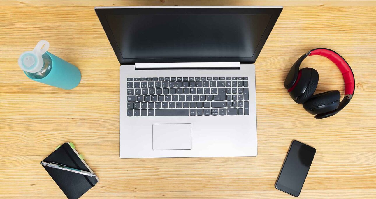 Why Your Pakistani Business Needs Both Great UX & Smart Digital Marketing in 2025